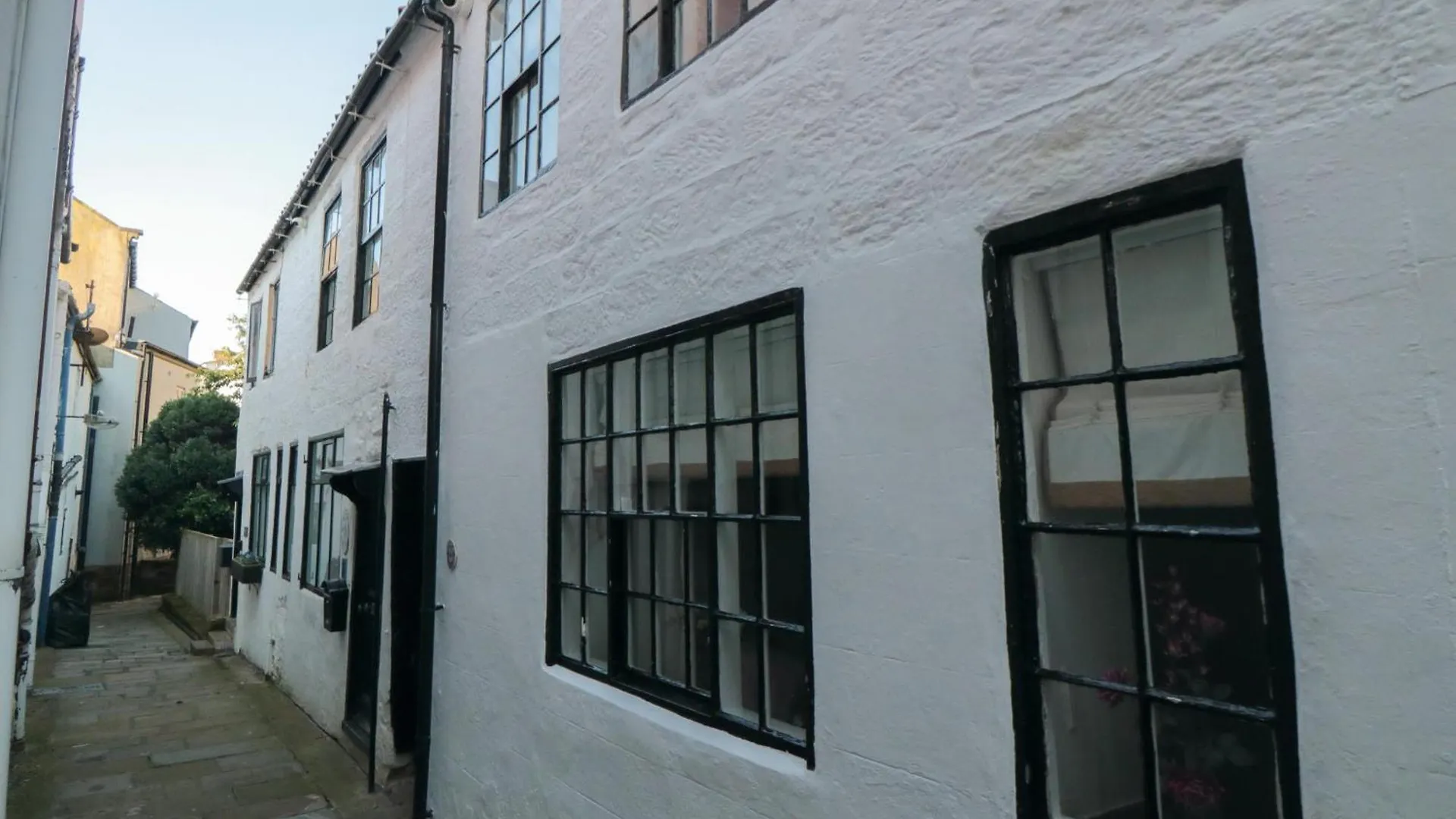 Midships Cottage Whitby